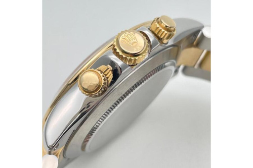 新入荷のデイトナ