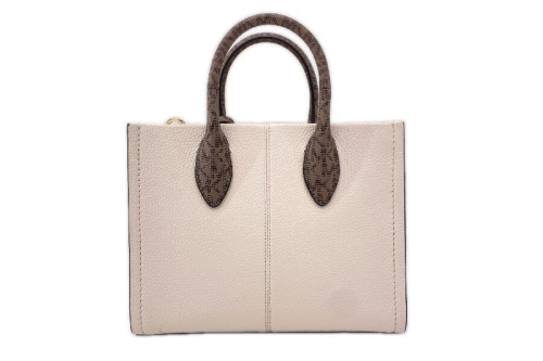 マイケル・コース(MICHAEL KORS)のショッパー・クロスボディ