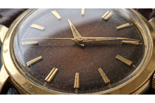 IWCのオメガ(OMEGA)