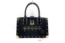 ルイヴィトンのLOUIS VUITTON 