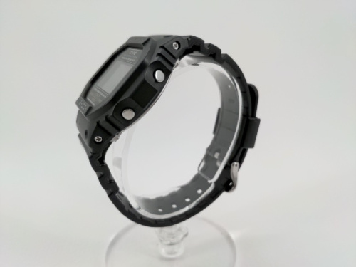 G-SHOCK（ジーショック）のDW-5600E