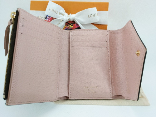 LOUISVUITTON（ルイヴィトン）のポルトフォイユ・ヴィクトリーヌ 　ローズバレリーヌ