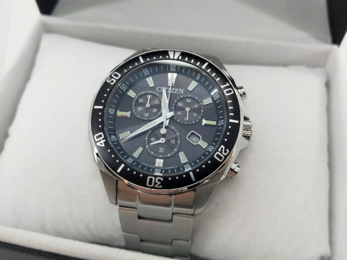 ファッションの中古ブランド腕時計