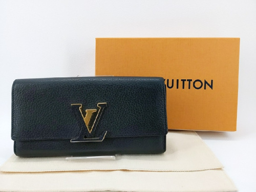 ファッションの中古ブランド財布