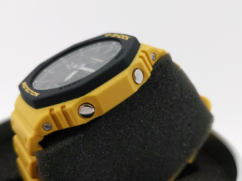 G-SHOCK（ジーショック）のGA-2110SU