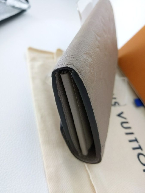 M67808　ポルトフォイ　ユサラのアンプラント　レザー