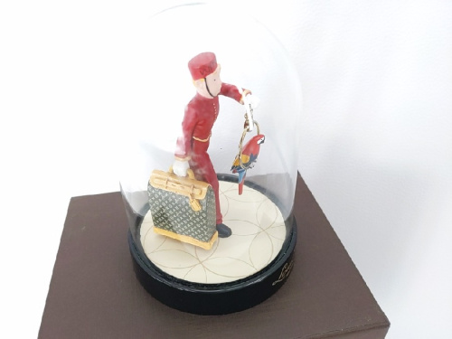 中古 ルイヴィトン LOUIS VUITTONの非売品 スノードーム