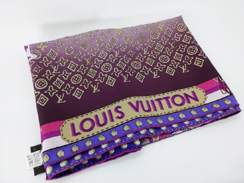 LOUIS VUITTON（ルイヴィトン）のHERMES　エルメス
