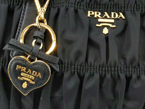 中古　PRADA　プラダ　バッグの２ＷＡＹ　ショルダー