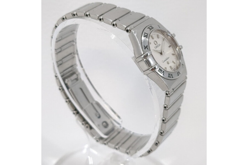 ブランド品の腕時計