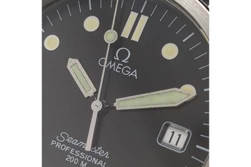 腕時計のブランド品