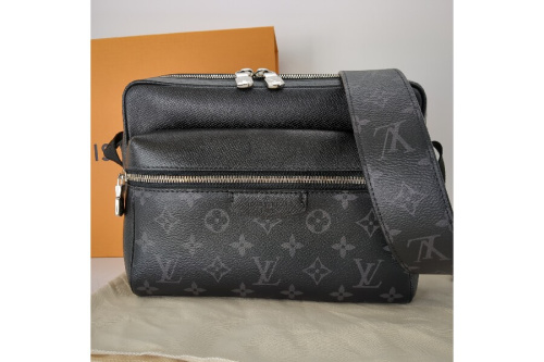 バッグのメッセンジャーバッグ