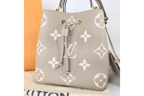 ショルダーバッグのルイ・ ヴィトン（LOUIS VUITTON）