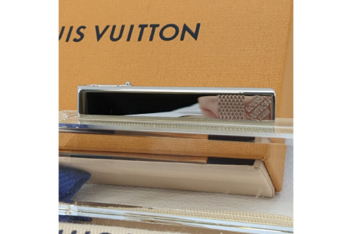 ファッション小物のネクタイ