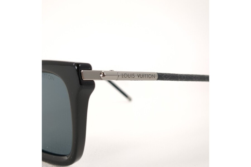 サングラス モノグラム ブレイズ・スクエア　Z1830Uの静岡市駿河区 買取販売　ブランド