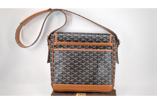 ショルダーバッグのGOYARD ゴヤール