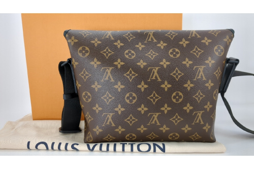 ショルダーバッグのルイ・ ヴィトン（LOUIS VUITTON）