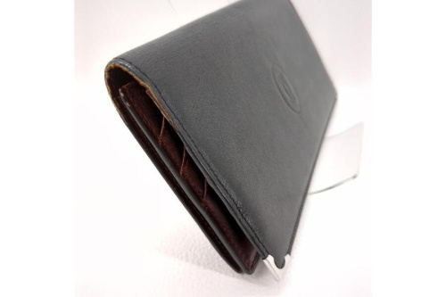 長財布のカルティエ（Cartier）