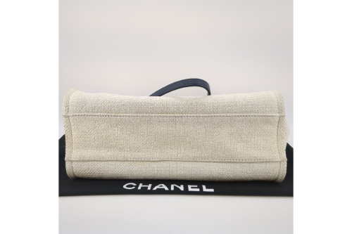 シャネル(CHANEL)のドーヴィルラインMM