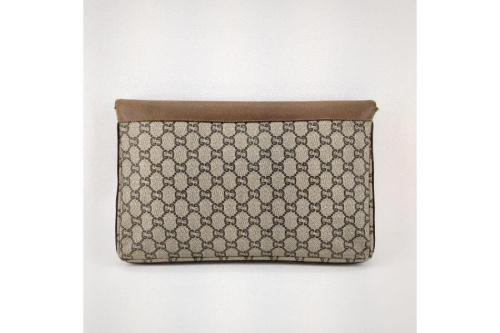 クラッチバッグのグッチ（GUCCI）