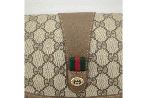 グッチ（GUCCI）のシェリーライン