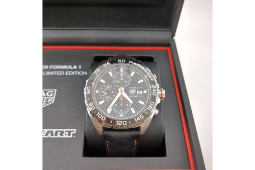 腕時計のタグ・ホイヤー（TAG HEUER）