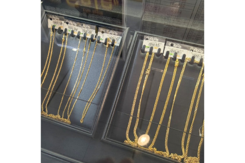 貴金属 ネックレス のK18 750