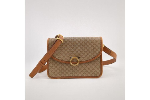 バッグのショルダーバッグ