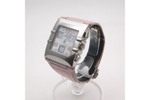 腕時計のオメガ（OMEGA）