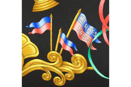 スカーフのエルメス（HERMES）