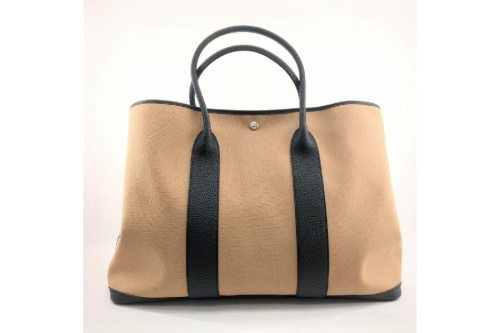 バッグのハンドバッグ