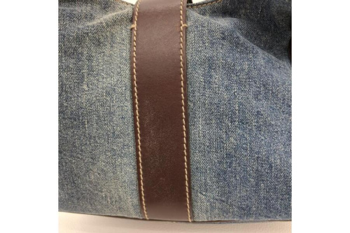 フェンディ（FENDI）のワンショルダー ハンドバッグ