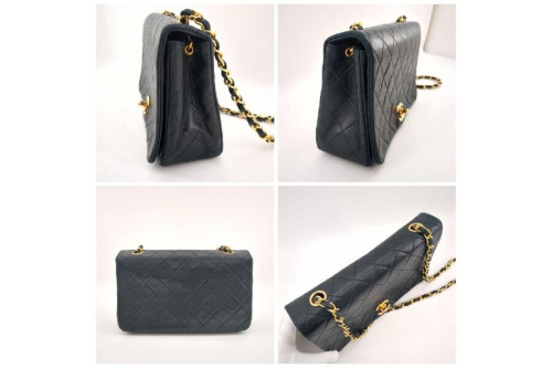 ショルダーバッグのシャネル（CHANEL）