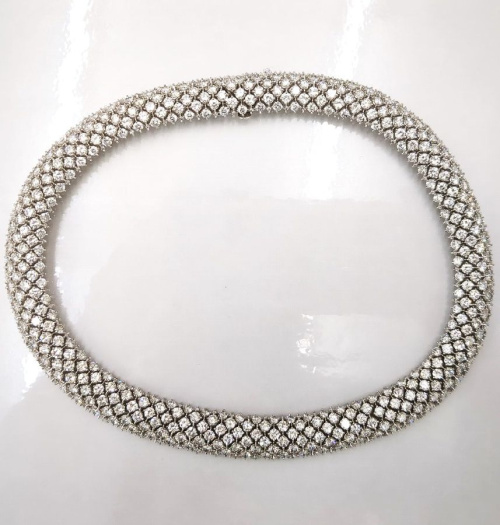 ジュエリーのK18