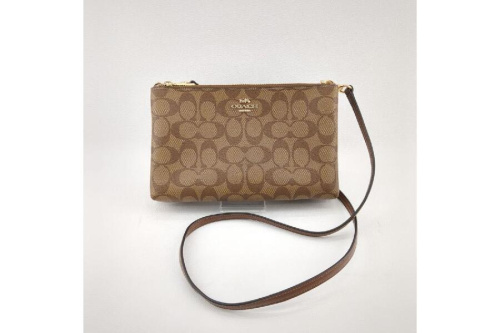 バッグのショルダーバッグ