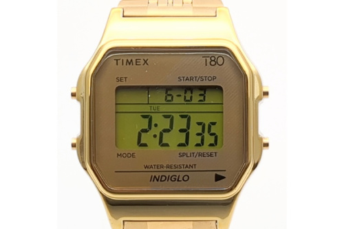 クオーツ式時計