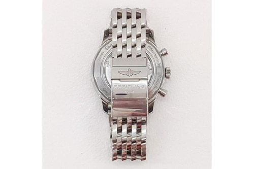 クロノグラフ46のナビタイマーB01