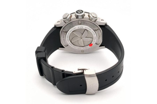 25年08月05日：画像８