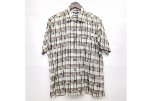 ファッションのトップス