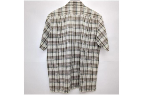 トップスのバーバリー（Burberry）