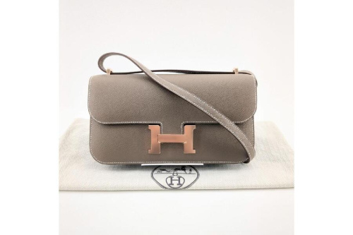 ショルダーバッグのエルメス（HERMES）