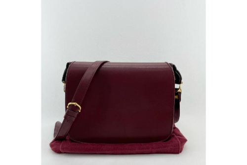 バッグのショルダーバッグ