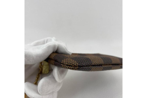 ポシェットクレのダミエ