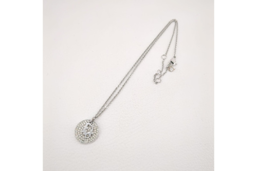 ヴィンテージのアクセサリー