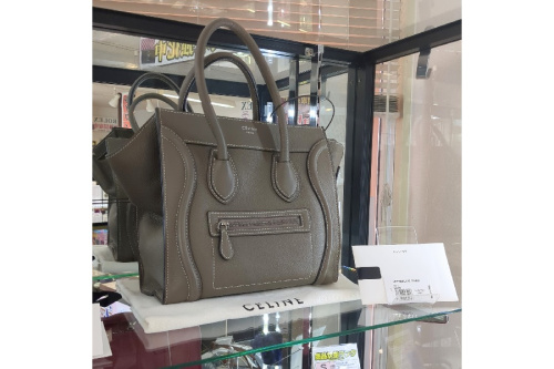ハンドバッグのセリーヌ（CELINE）