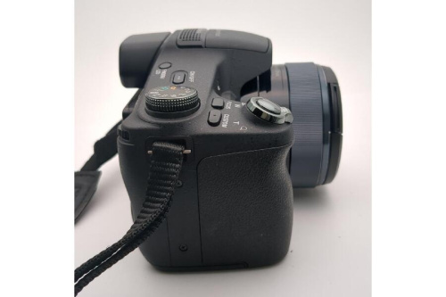 サイバーショットのDSC-HX100V