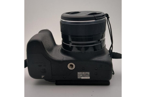 DSC-HX100V