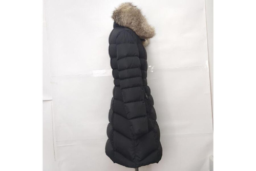 MONCLERのダウンコート
