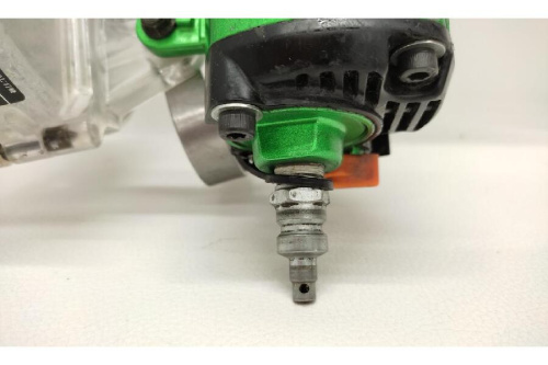 高圧のネジ打機