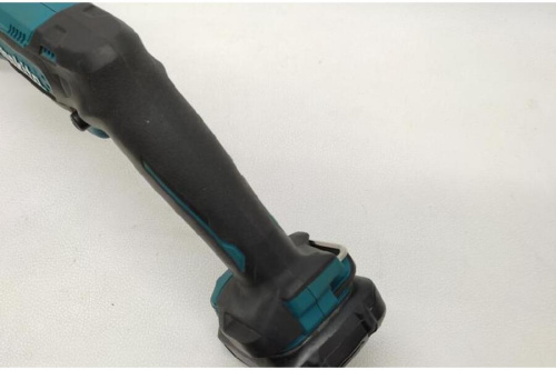 セーバソーのマキタ